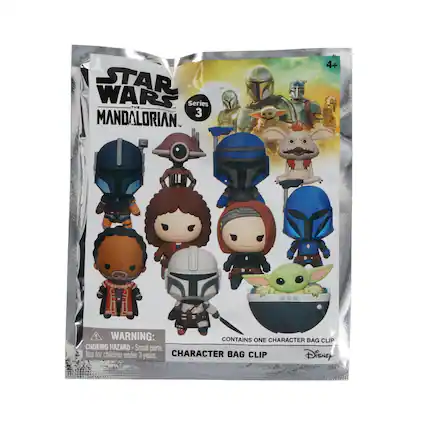**Star Wars**
**The Mandalorian**
**Series 3**
**4+**
**WARNING:**
CHOKING HAZARD - Small parts. Not for children under 3 years.
**CONTAINS ONE CHARACTER BAG CLIP**
**CHARACTER BAG CLIP**
**Disney**