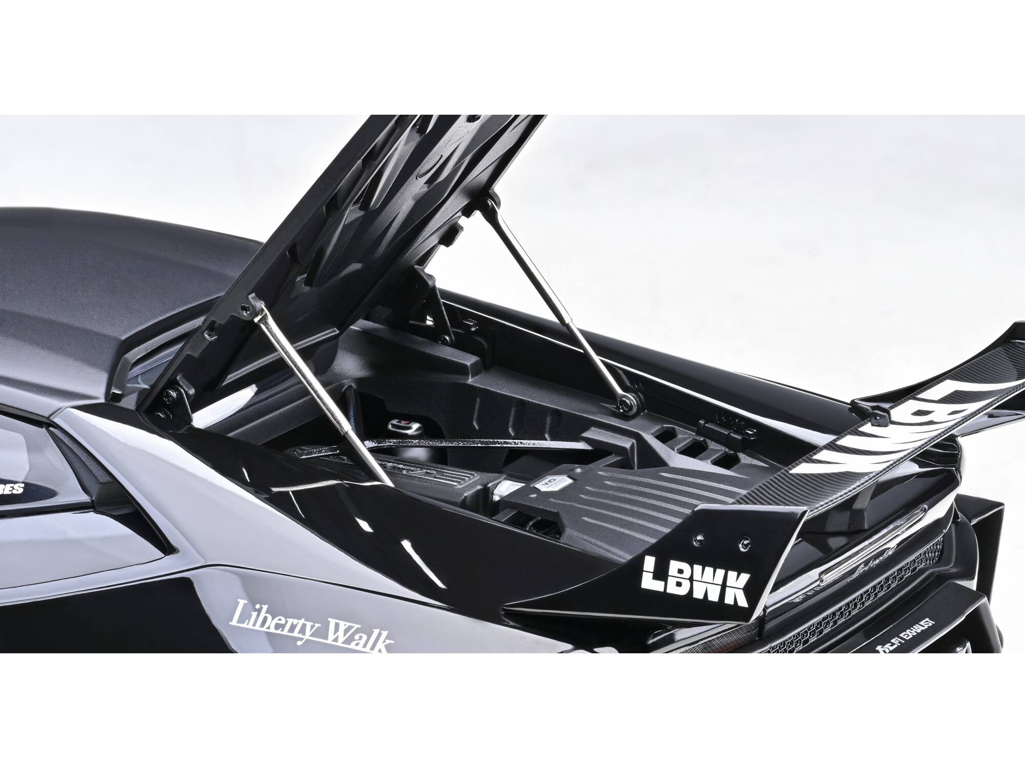 ES Liberty Walk  
LBWK  
Liberty Walk