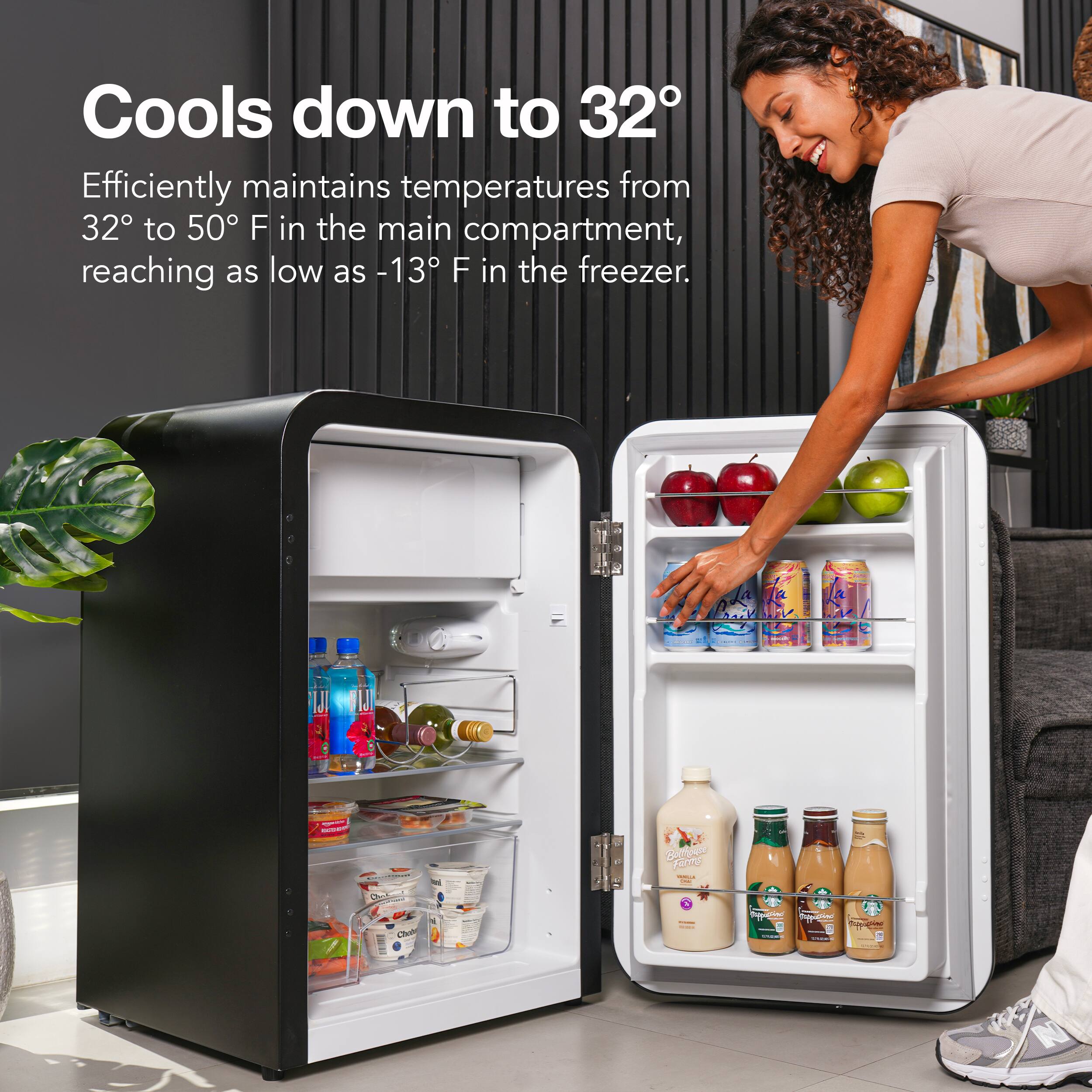 Cools down to 32°Efficiently maintains temperatures from 32° to 50°F in the main compartment, reaching as low as -13°F in the freezer.