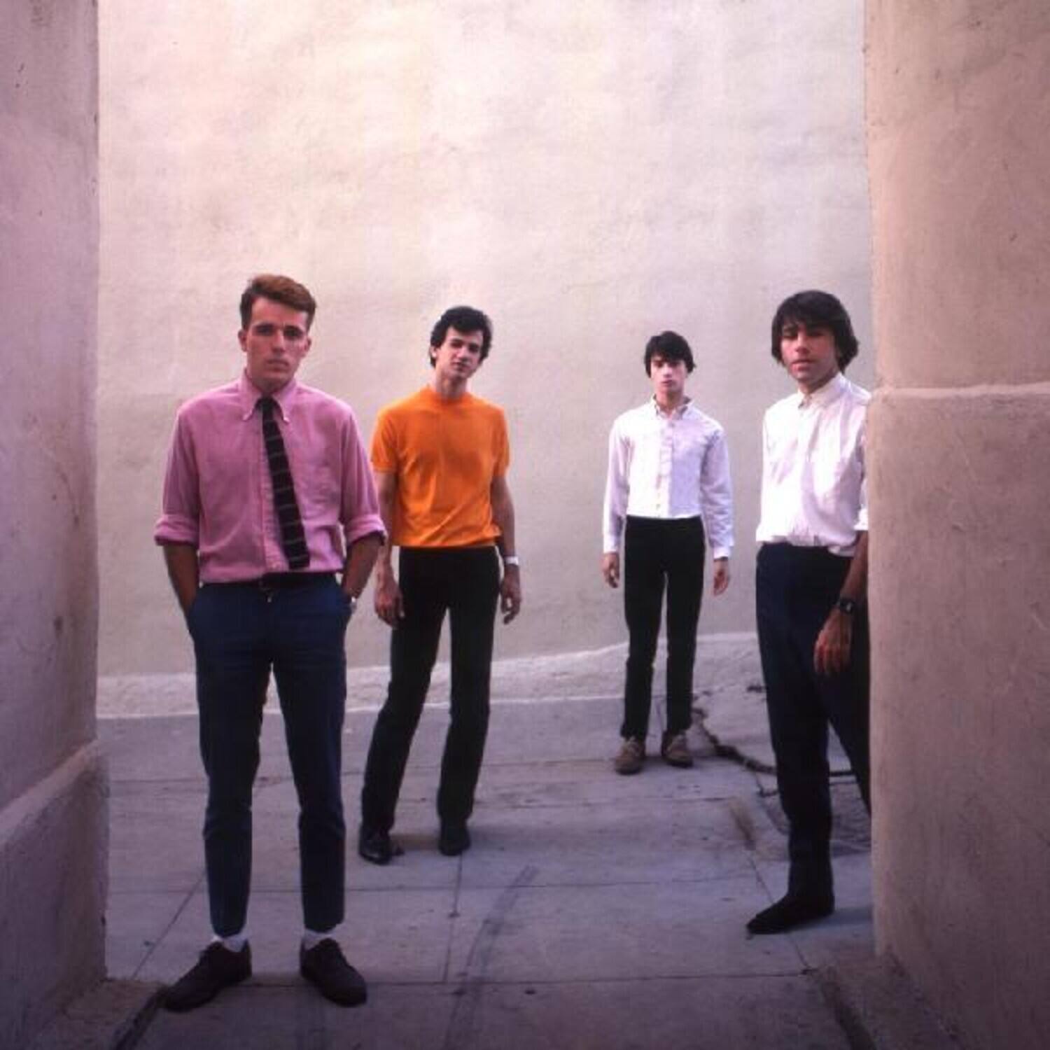 Front. The Three O'Clock - Sixteen Tambourines   - VINYL LP.