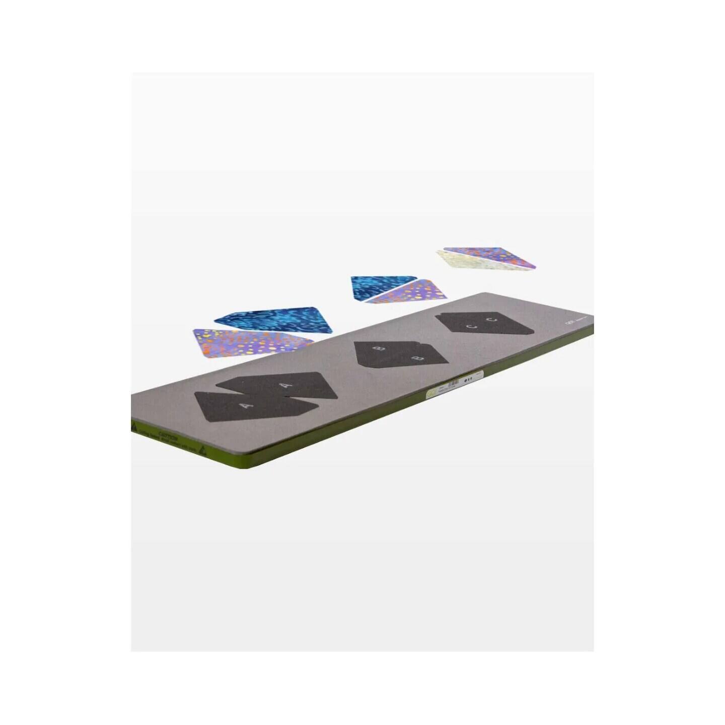 Back. AccuQuilt - GO! Friendship Chain-10 Finished Die - Multicolor.