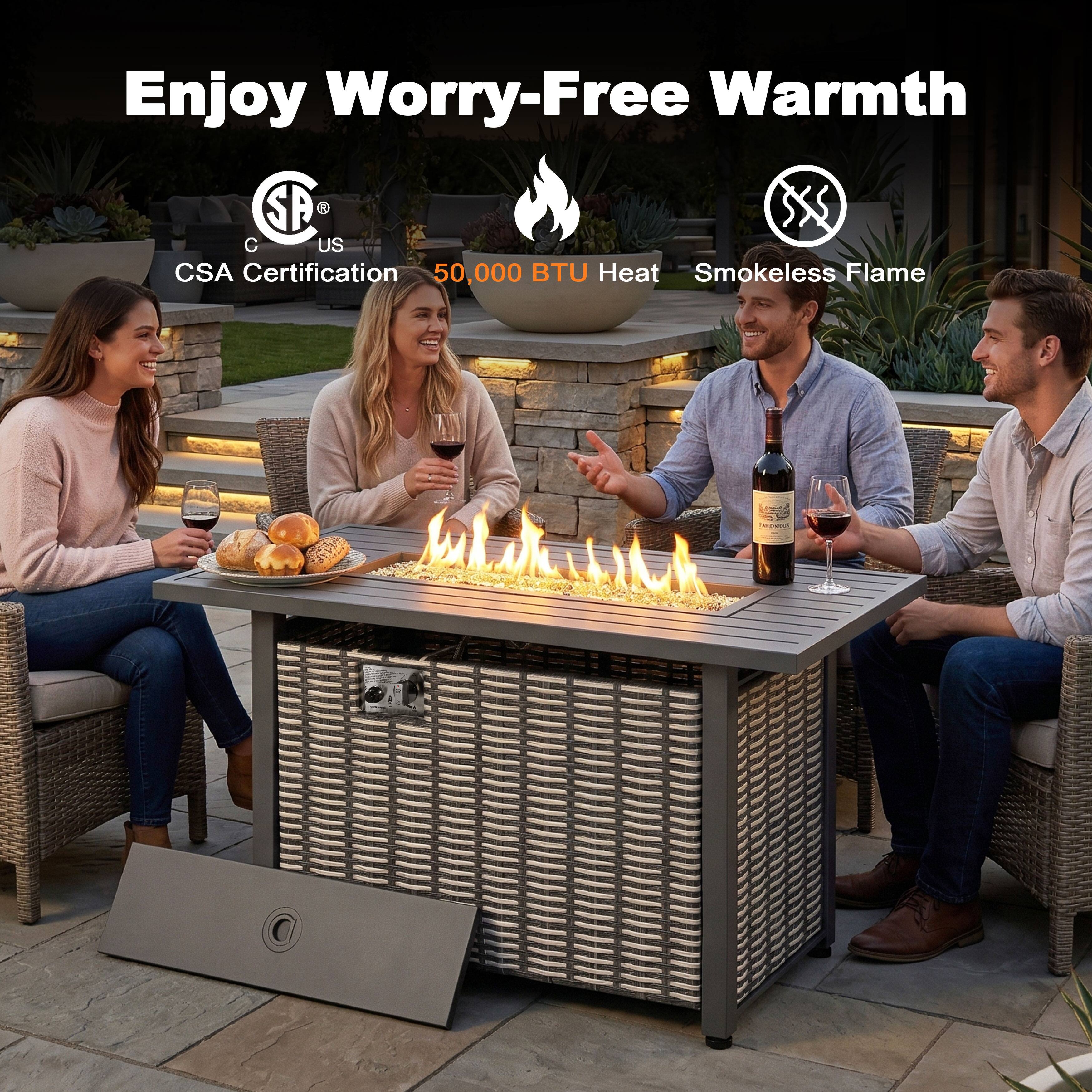 Enjoy Worry-Free Warmth  
SP US CSA Certification  
50,000 BTU Heat  
Smokeless Flame