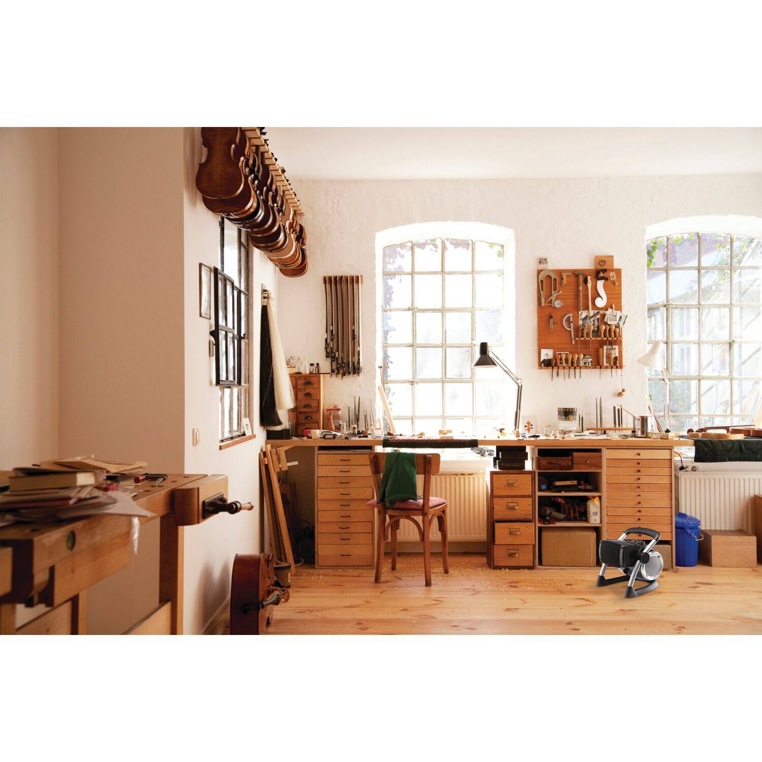 The text on the image reads:

"WER S 9ihe EI"