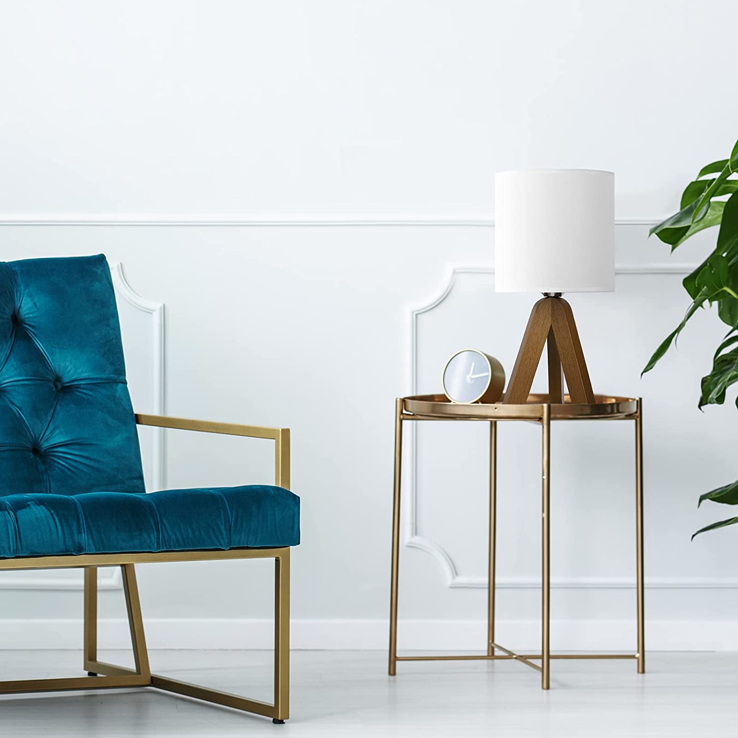 Alt View 1. Oumilen - Set of 2 Wooden Tripod Table Lamps with Linen Shade, 14.37in Tall Bedside Lamp, Bulbs Not Included.