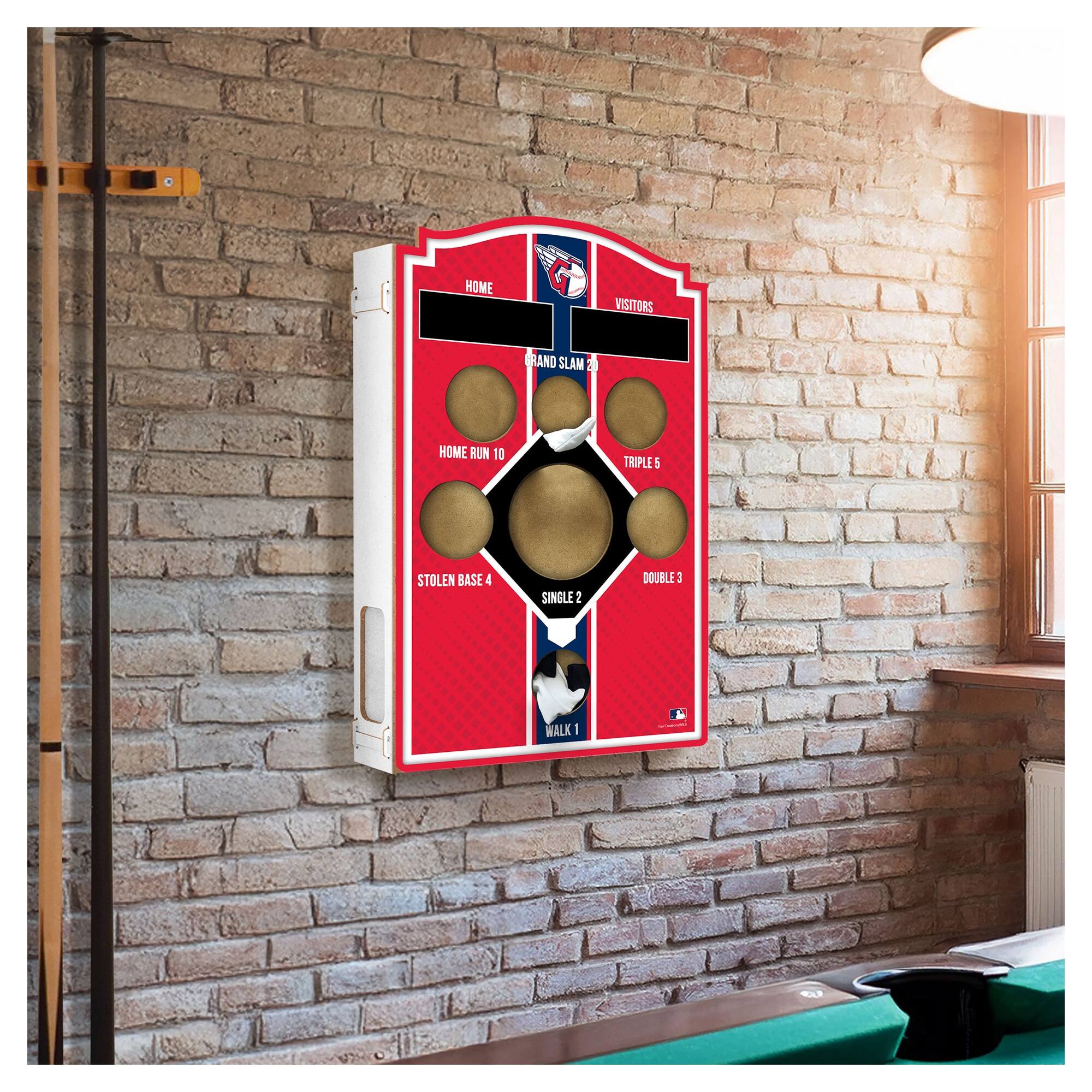 HOME VISITORS  
GRAND SLAM 2  
HOME RUN 10  
TRIPLE 5  
STOLEN BASE 4  
SINGLE 2  
DOUBLE 3  
WALK 1