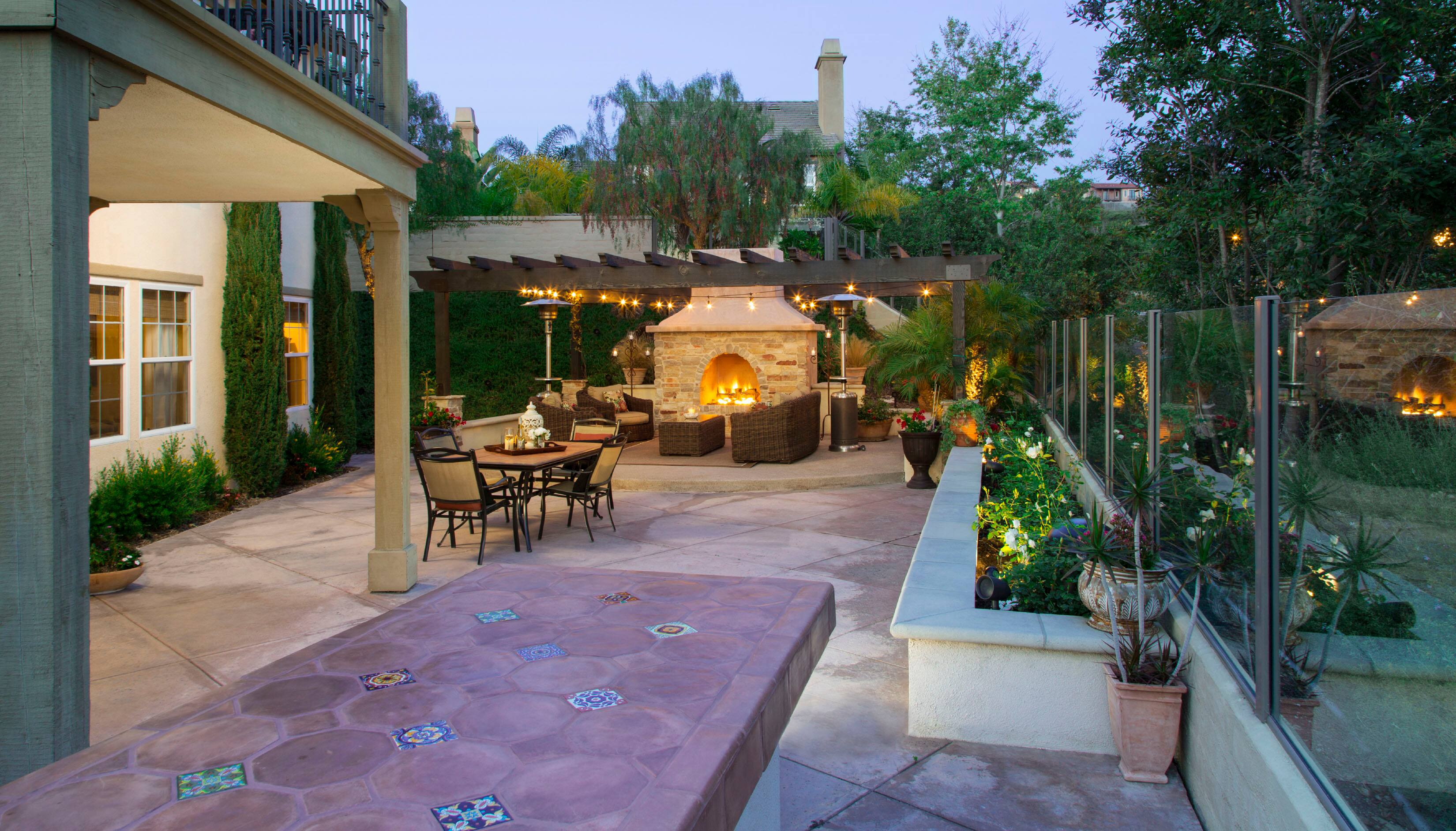 Alt View 11. Sonance - SR1 - Sonarray 8.1-Ch. Outdoor Speaker System with In-Ground Subwoofer (Each) - Black/Brown.