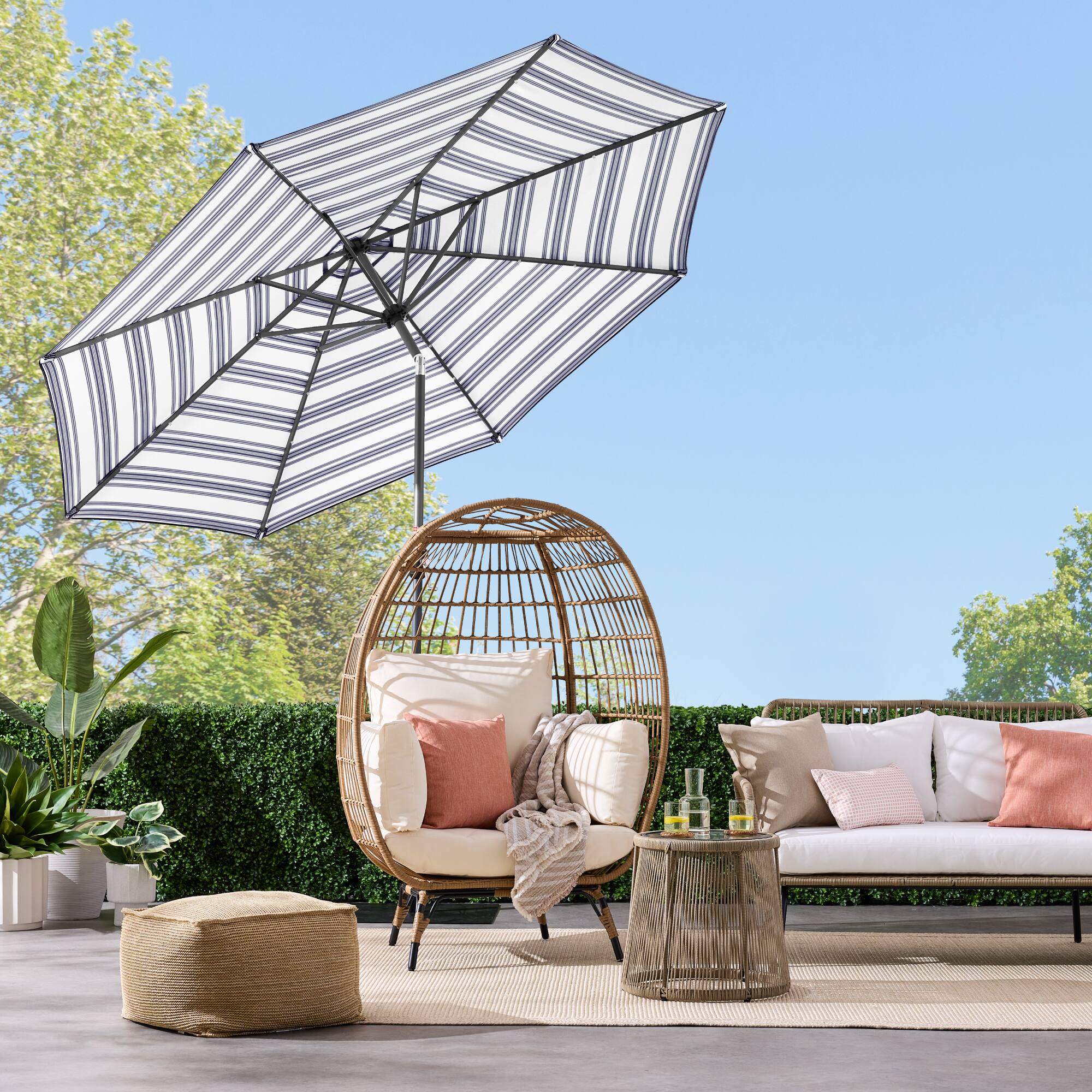 Alt View 1. Best Choice Products - Best Choice Products 10ft Solar LED Lighted Patio Umbrella w/ Tilt Adjustment, UV-Resistant Fabric - Striped Navy Blue - Striped Navy Blue.