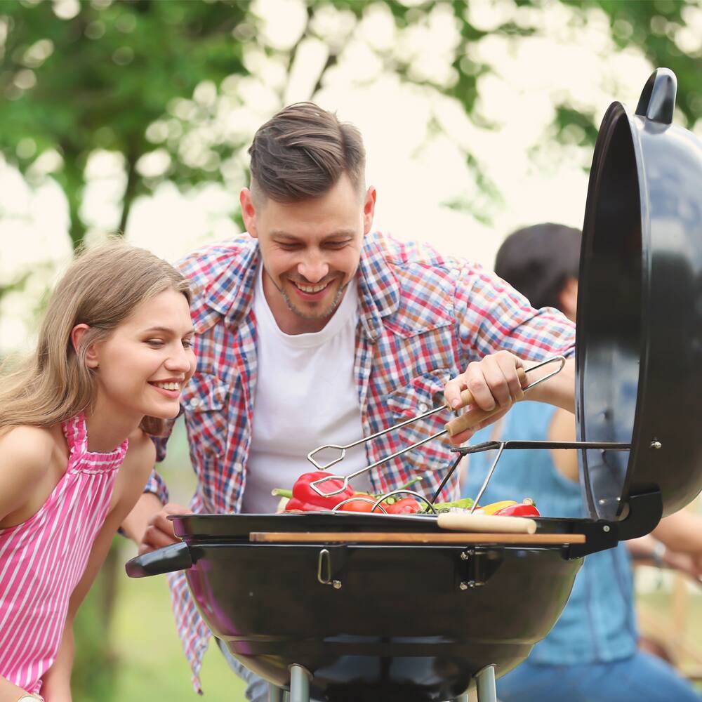 Alt View 2. Empava - 5FT Propane Hose Adapter – CSA-Certified, Universal 1lb to 20lb Tank Connector for Grills, Camp Stoves & Heaters - Black.