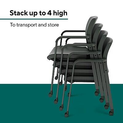 Stack up to 4 high  
To transport and store