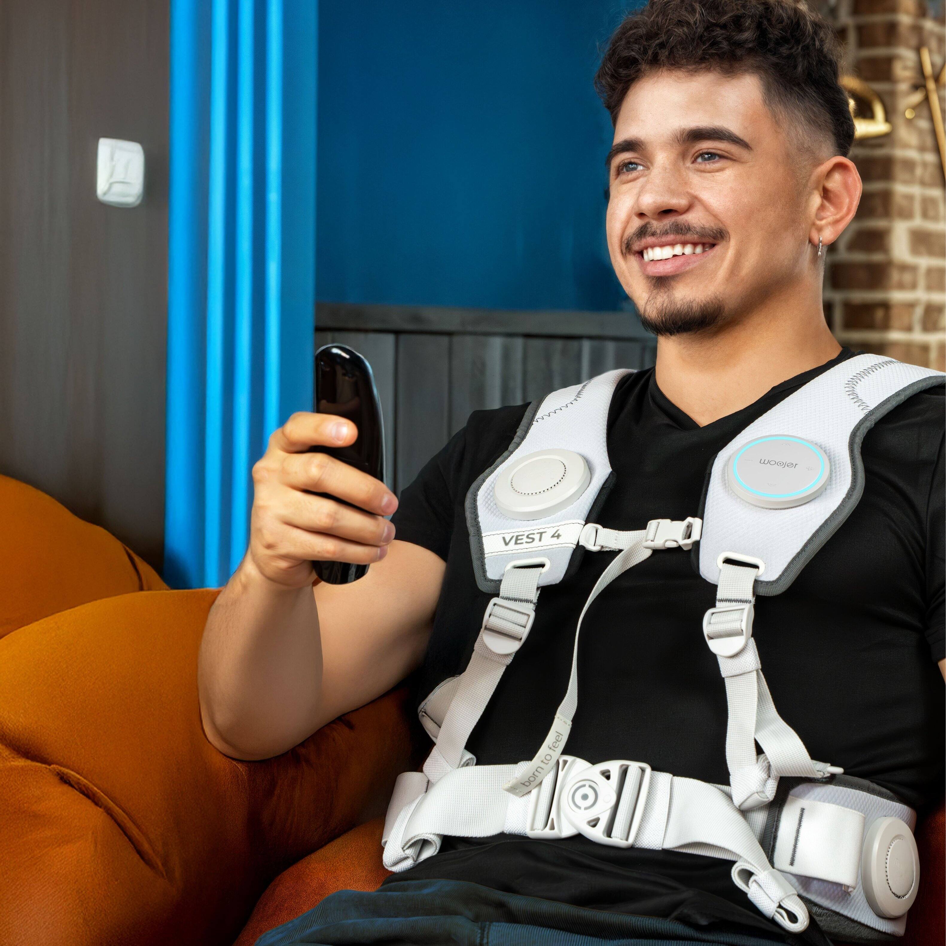 rjr VEST 4 feel to born