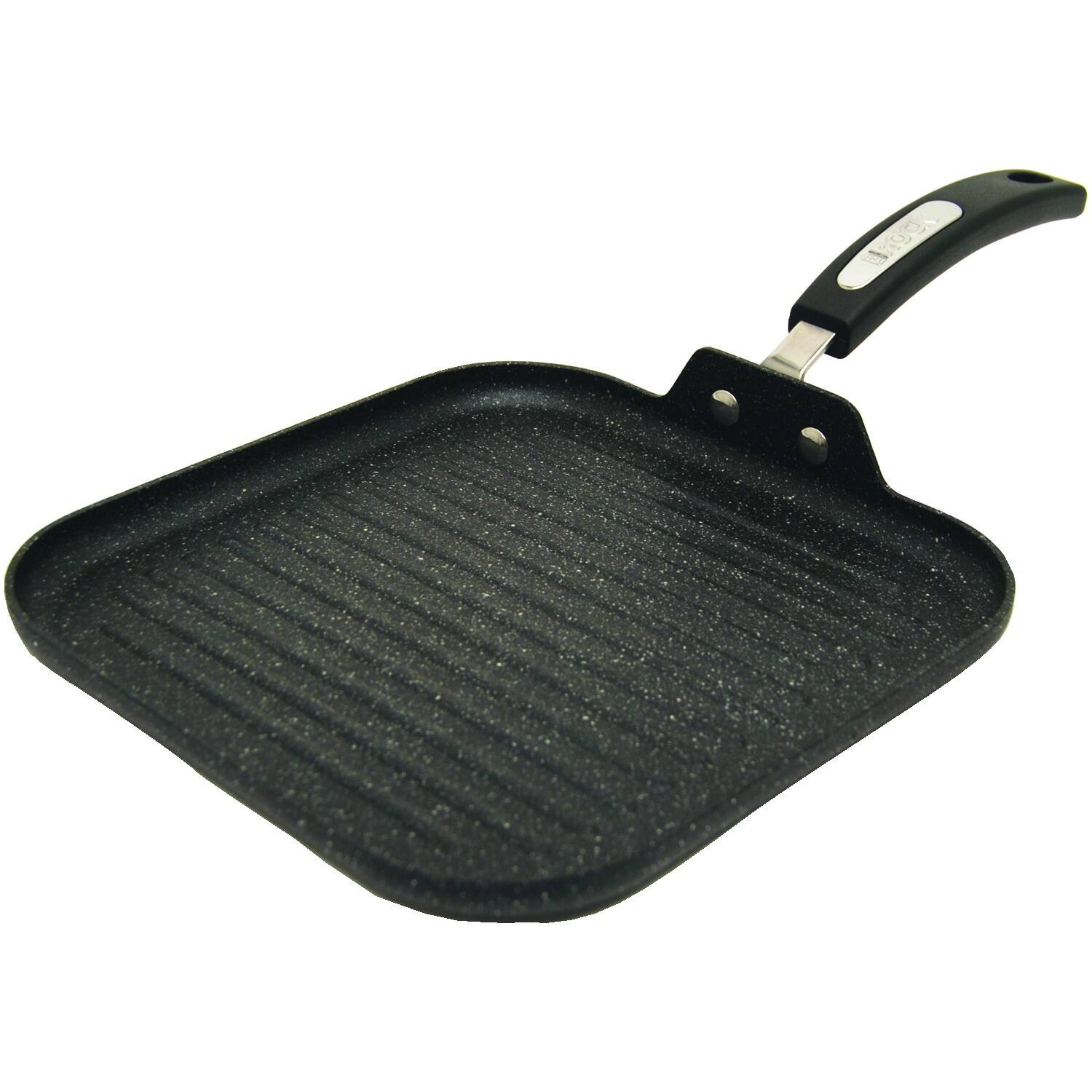 Front. THE ROCK by Starfrit - 10" Grill Pan with Bakelite Handle - Black.