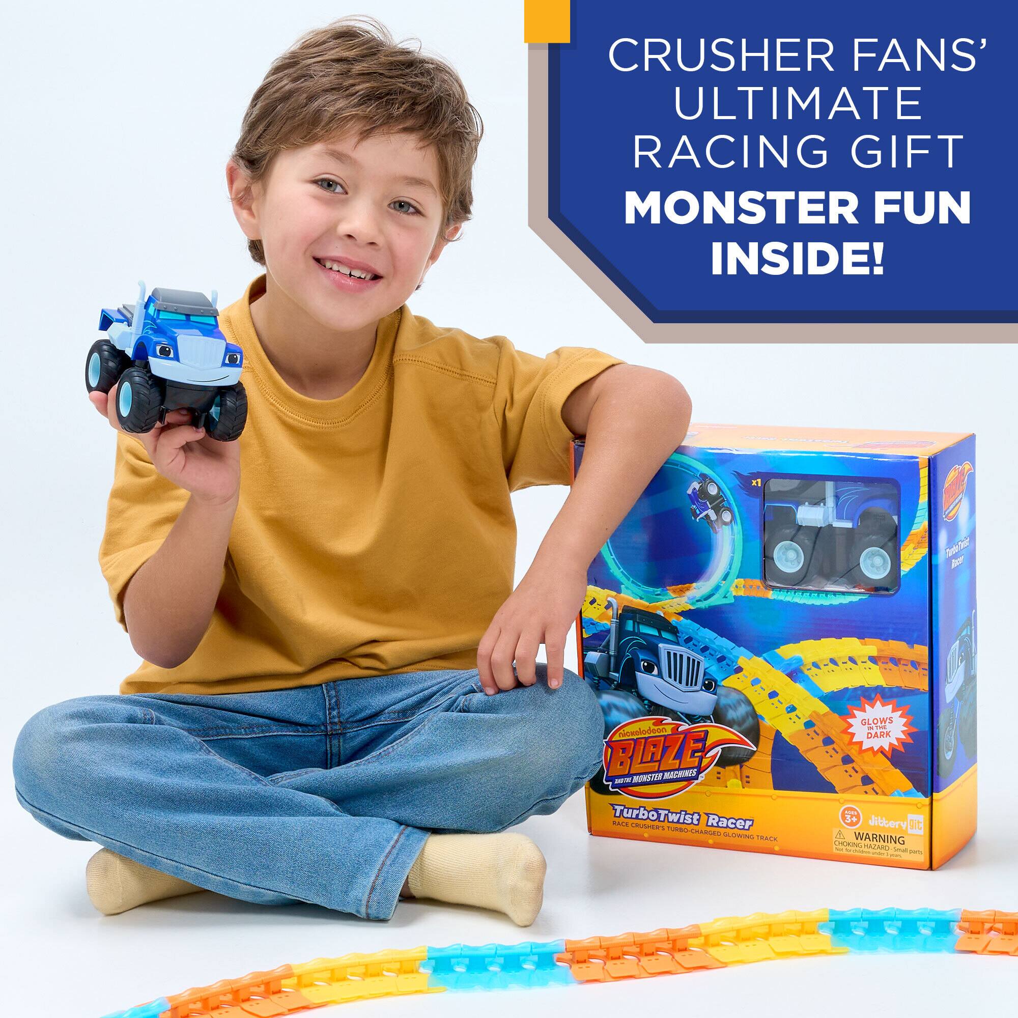CRUSHER FANS' ULTIMATE RACING GIFT  
MONSTER FUN INSIDE!  

BLAZE MACHINAS  
MONSTER TurboTwist Racer  

GLOWS DARK  

WARNING