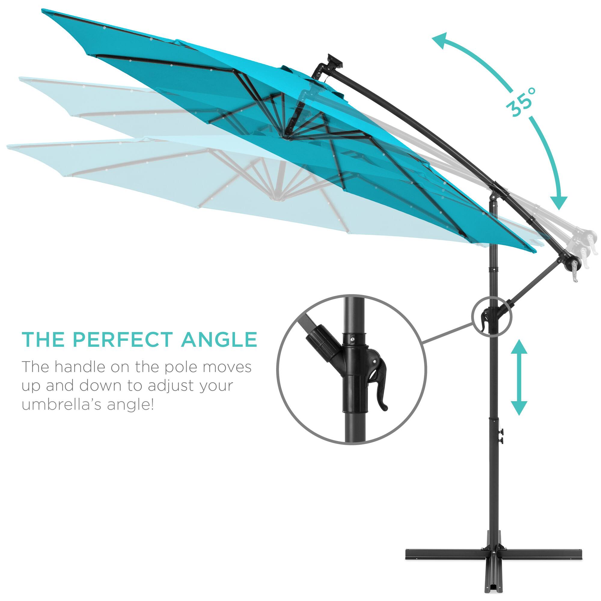 THE PERFECT ANGLE

The handle on the pole moves up and down to adjust your umbrella's angle!