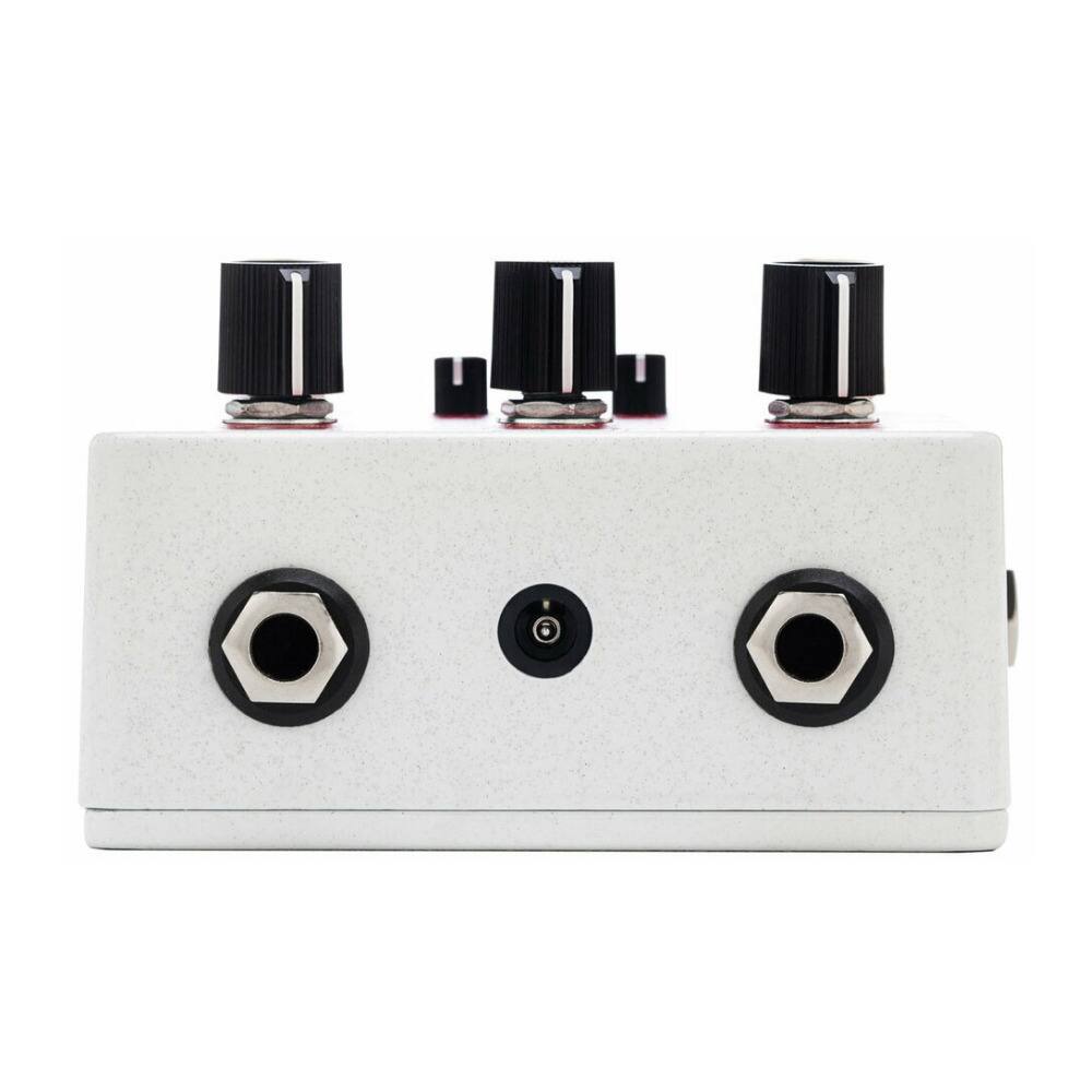 Left. EarthQuaker Devices - EarthQuaker Devices Astral Destiny Modulated Octave Reverb.