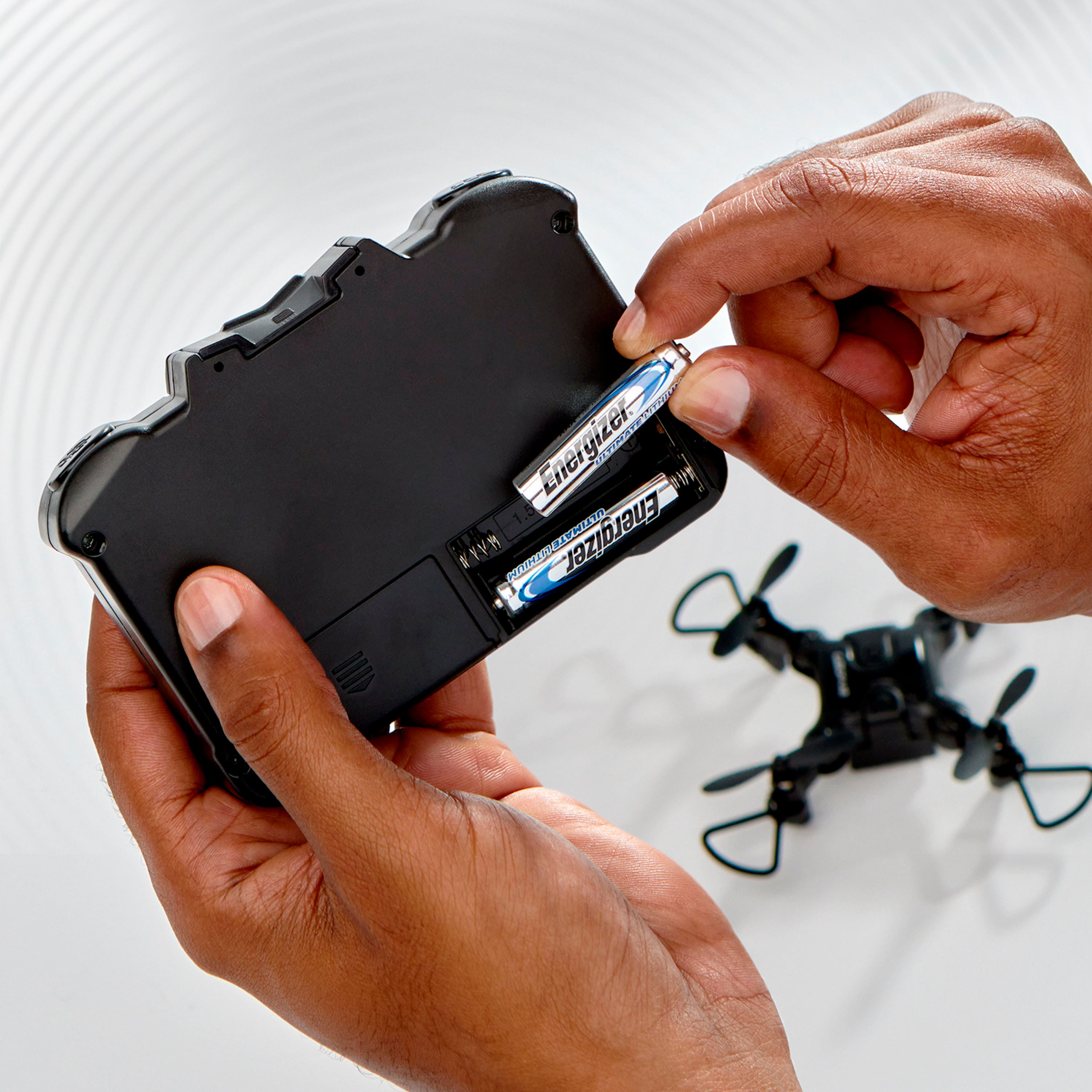 Alt View 14. Energizer - Ultimate Lithium AA Batteries (4 Pack), Double A Batteries - Silver.