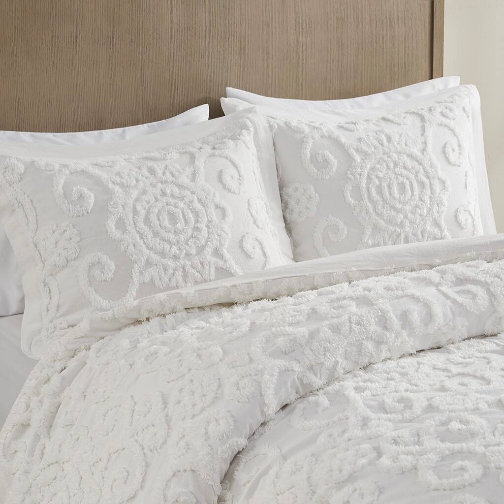 Alt View 2. Gracie Mills - Gracie Mills Lito Mini Cotton Duvet Set - Ivory.