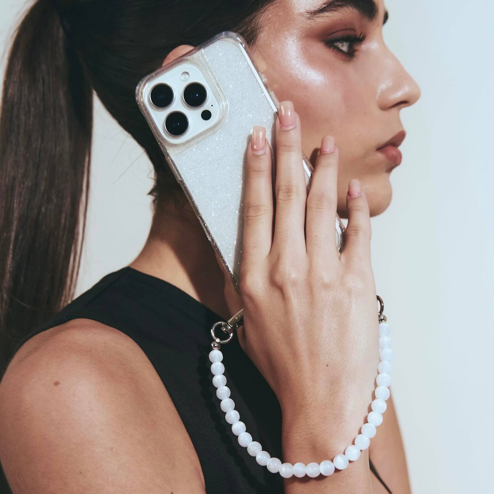 Angle. Cordée Cases - 10 Phone Chain Set - Clear.