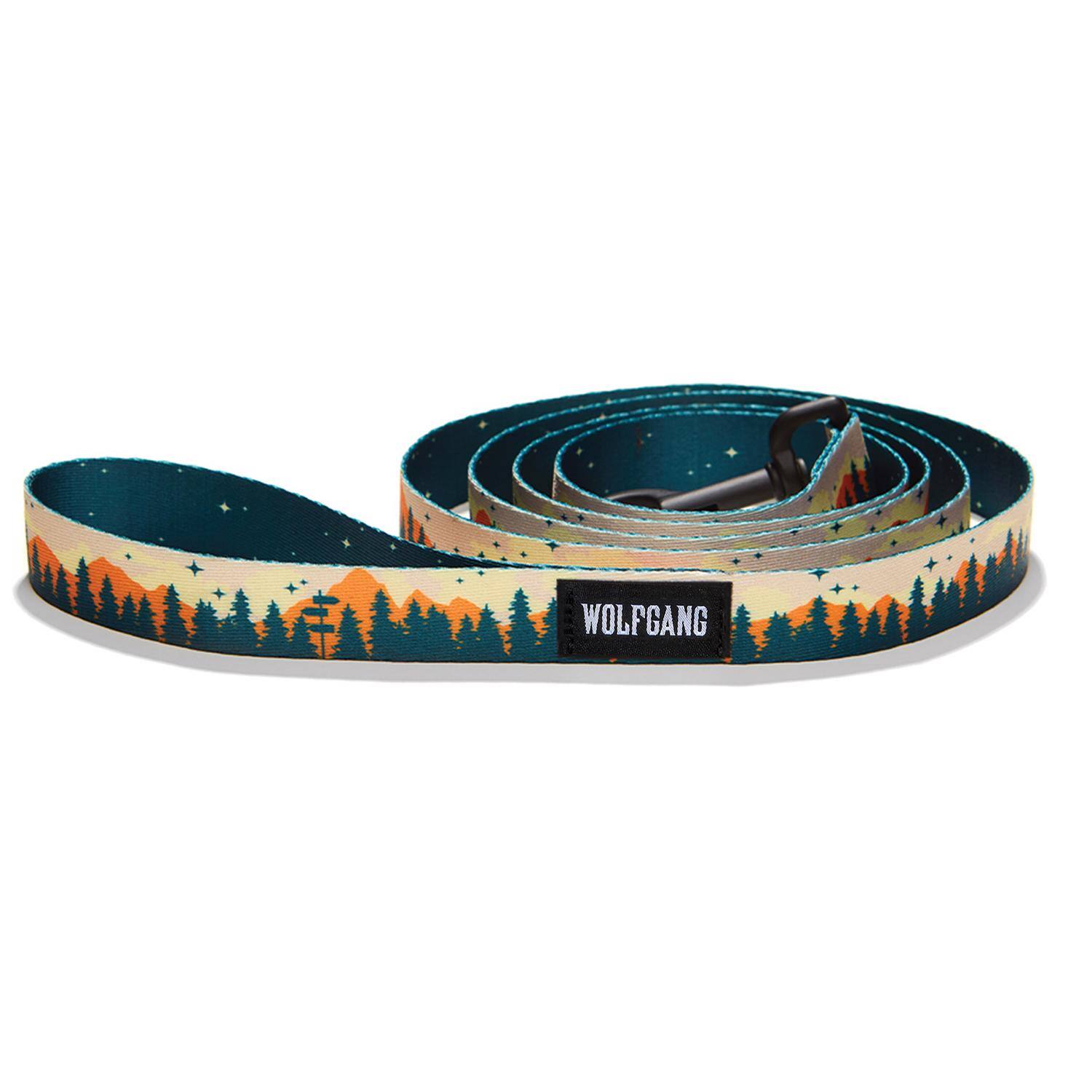 Front. WOLFGANG PET - Wolfgang Multicolored OverLand Polyester Dog Leash Medium/Large - Multicolored.