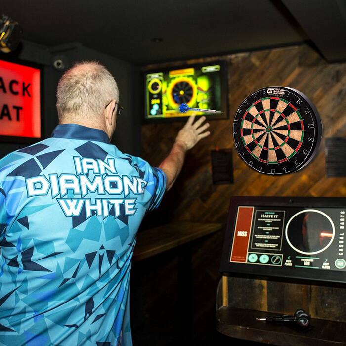 ACK AT IAN DIAMOND WHITE SOSE 7 12 6 18  b F K3 Do G   U e JS ? 12 2 HALVE IT MISS JAN SANVO CASUAL =