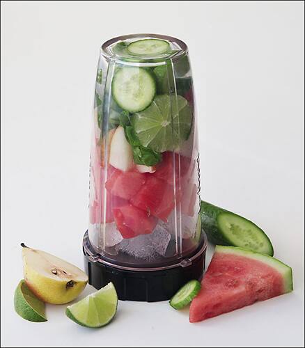 Alt View 13. Ninja - Nutri Ninja Pro Single Serve Blender - Black.