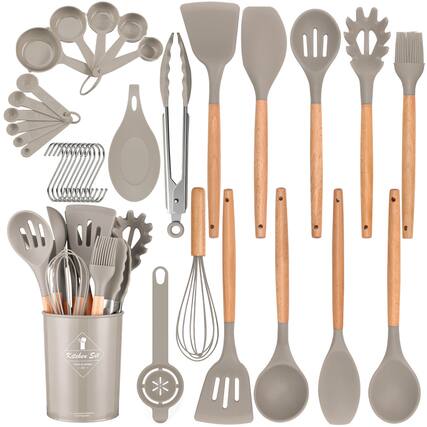 Kitchen Set
FOOD & DRINKS
24 PIECES