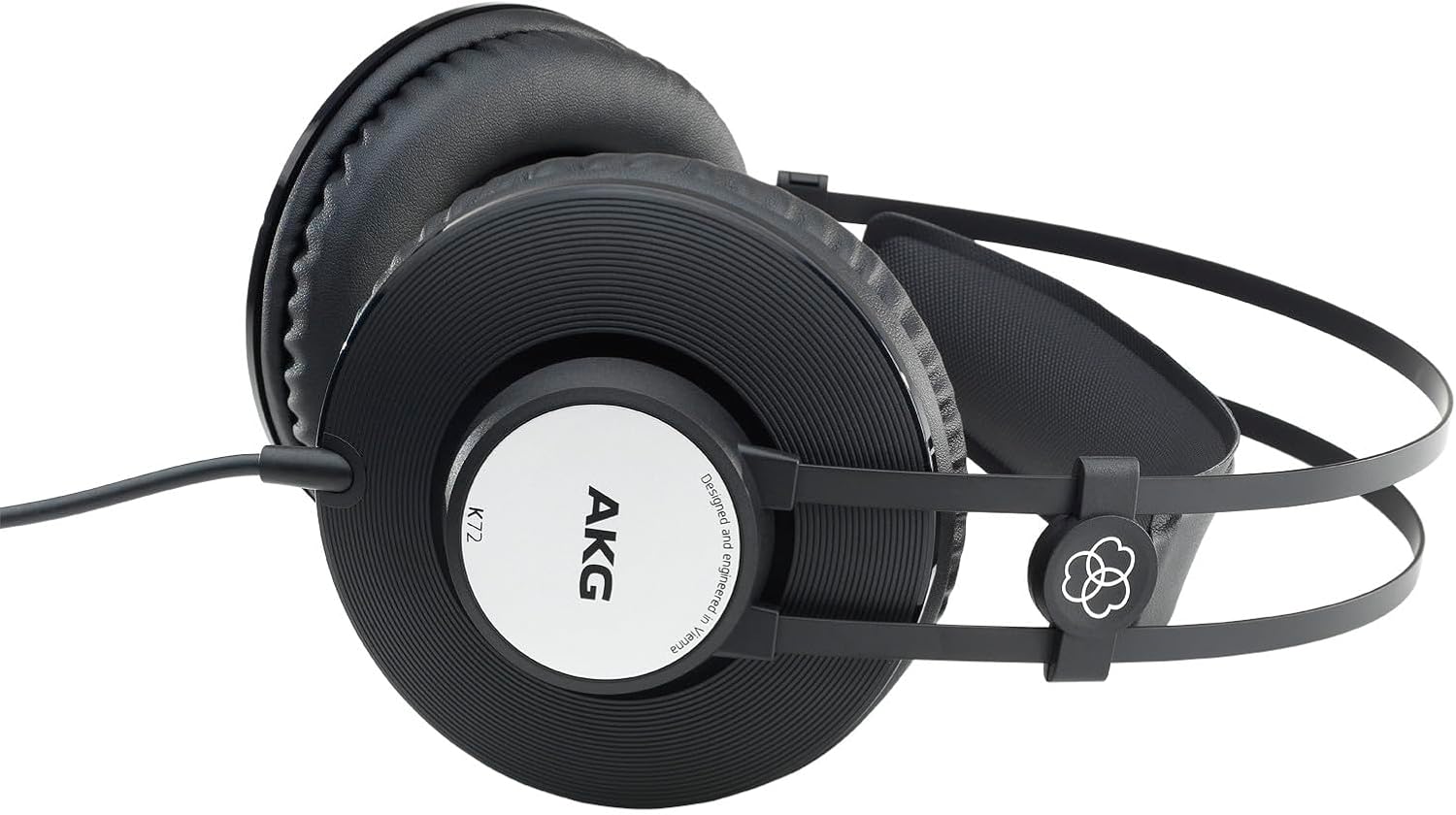 K72  
AKG  
Designed and engineered in Vienna