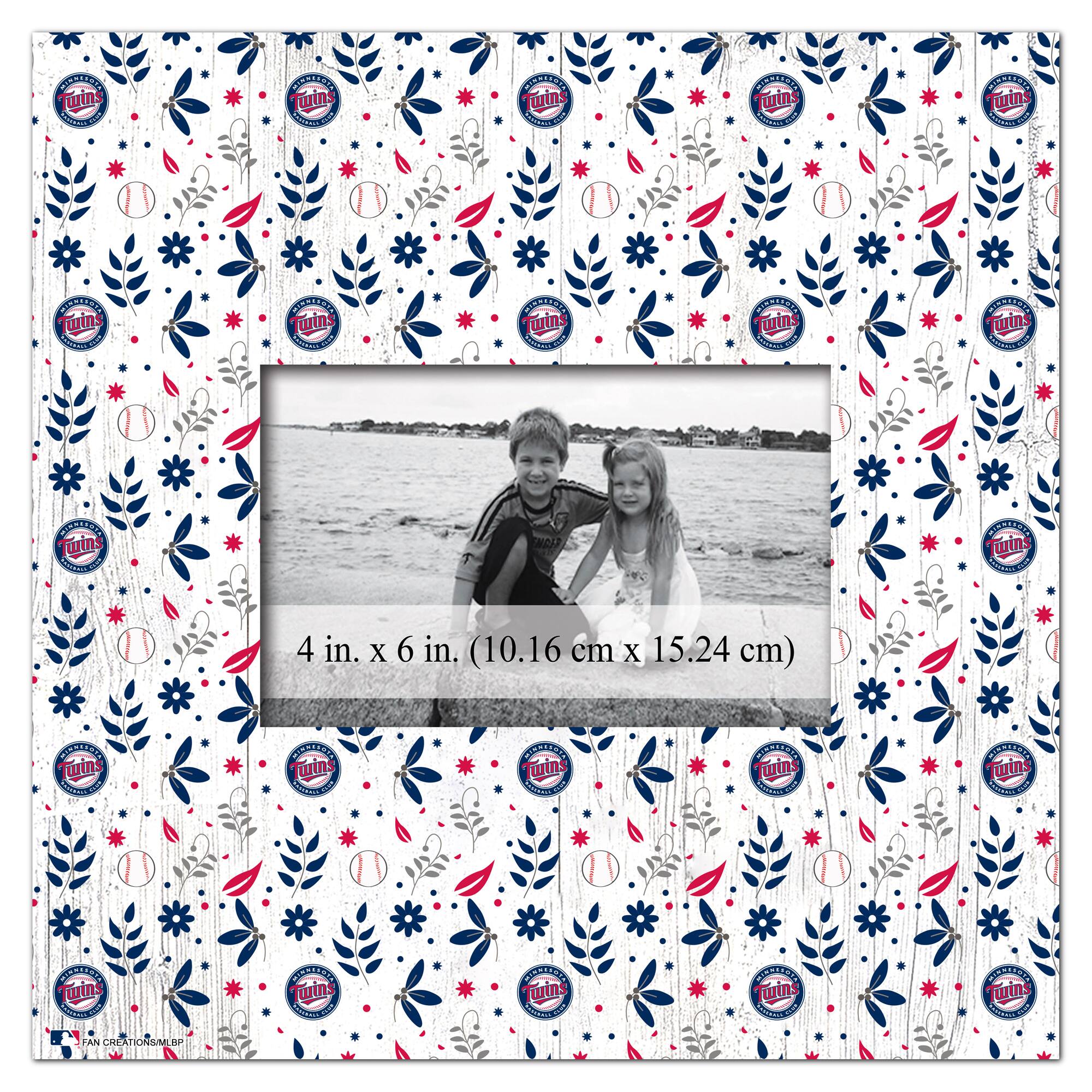 10'' x 10'' Floral Pattern Frame