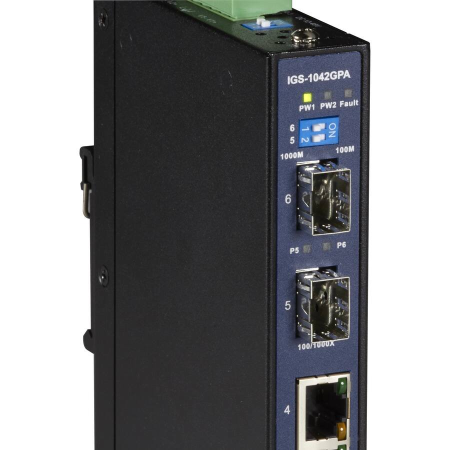 IGS-1042GPA  
PW1 PW2 Fault  
6 1 NO 5 2 100M 1000M  
6  
P5  
P6  
5  
100/1000X  
4