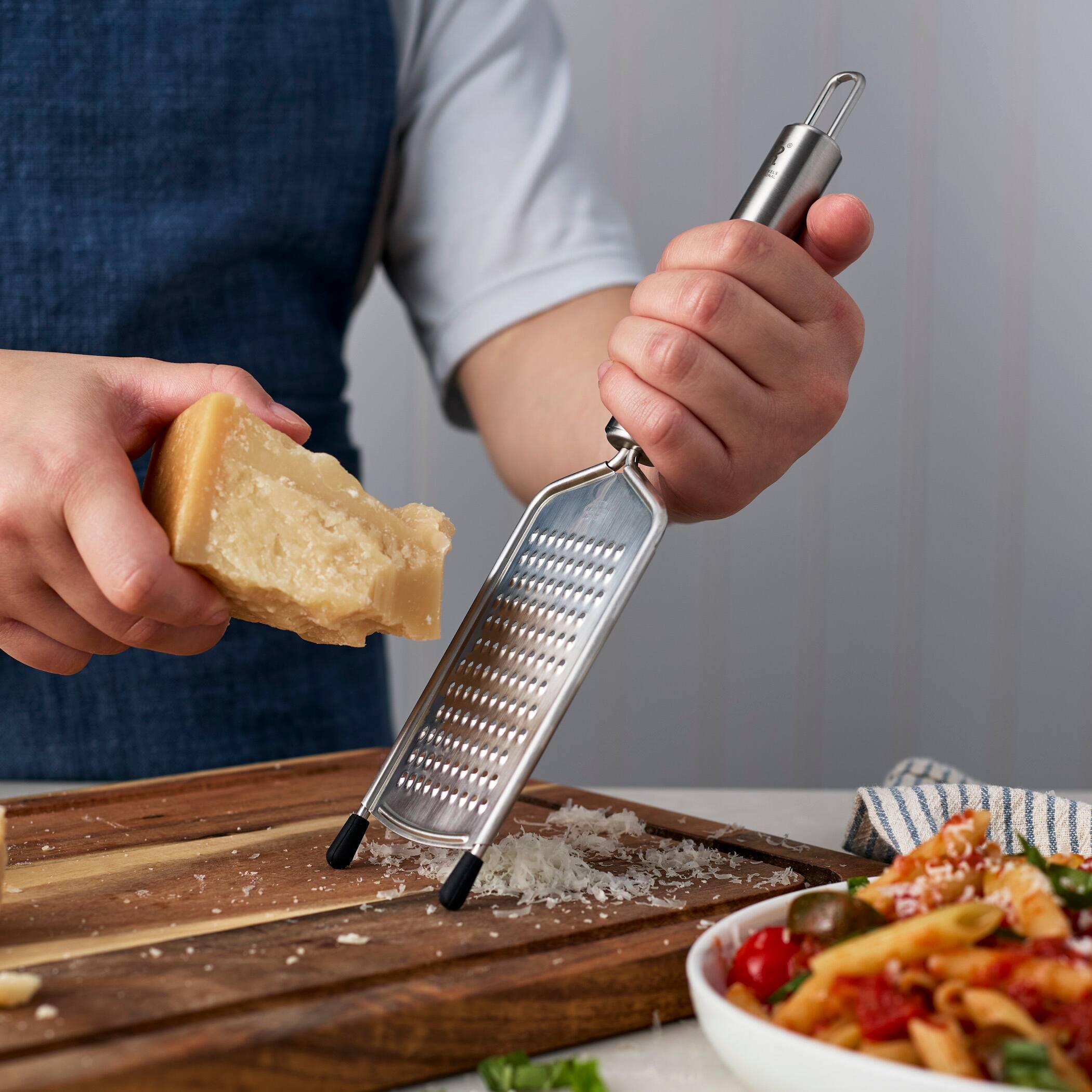 Alt View 1. Henckels - Henckels Stainless Steel Cheese grater - Stainless Steel.