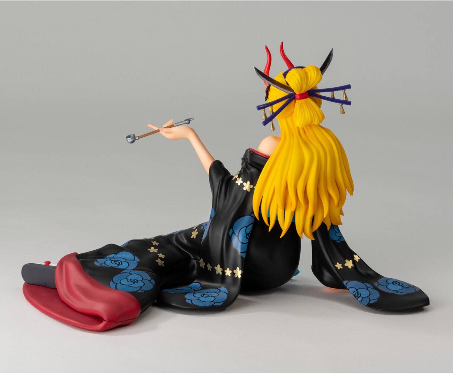 Alt View 3. Bandai - Ichibansho - One Piece - Black Maria (Glitter of Ha) Figure   - Collectibles - Multicolor.