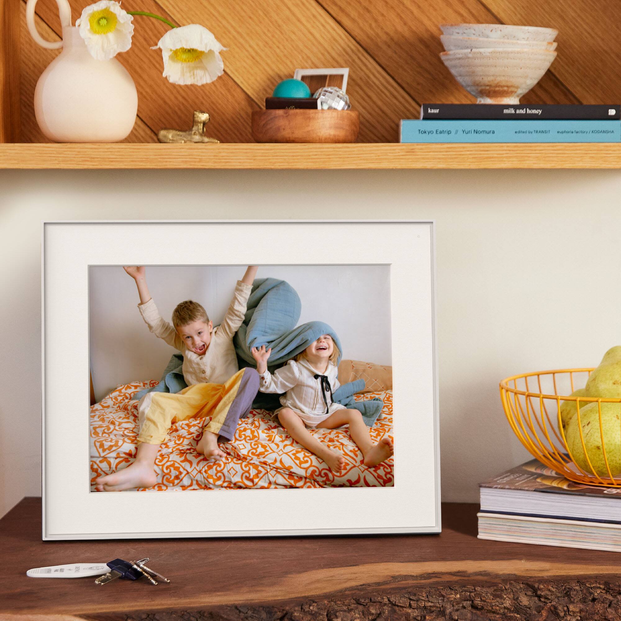 kaur milk and honey  
Tokyo Etrip / Yui Nomura  
edited by RAMSIT  
wholesale / KOGANSHA