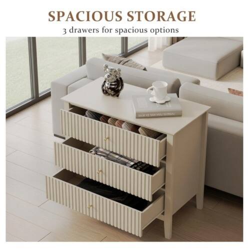 SPACIOUS STORAGE  
3 drawers for spacious options
