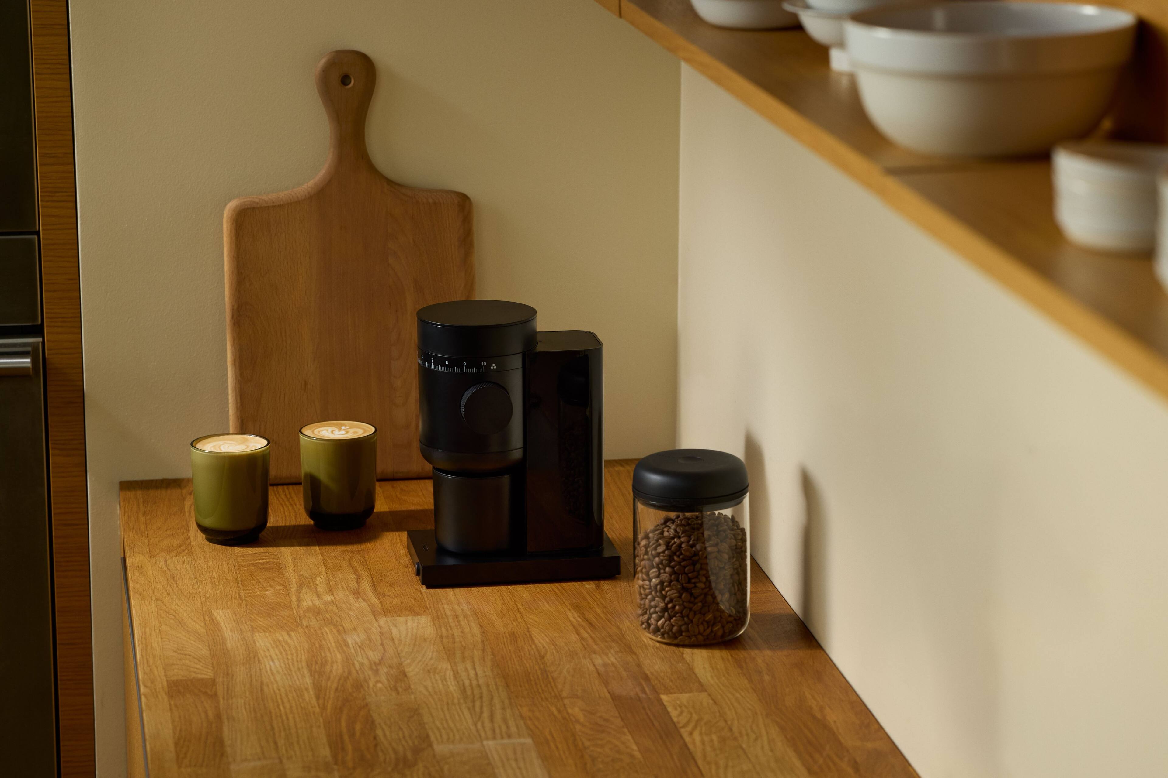 Alt View 7. Fellow - Opus 2 Conical Burr Grinder for Coffee & Espresso with Stepless control & Automatic Stop - Matte Black.