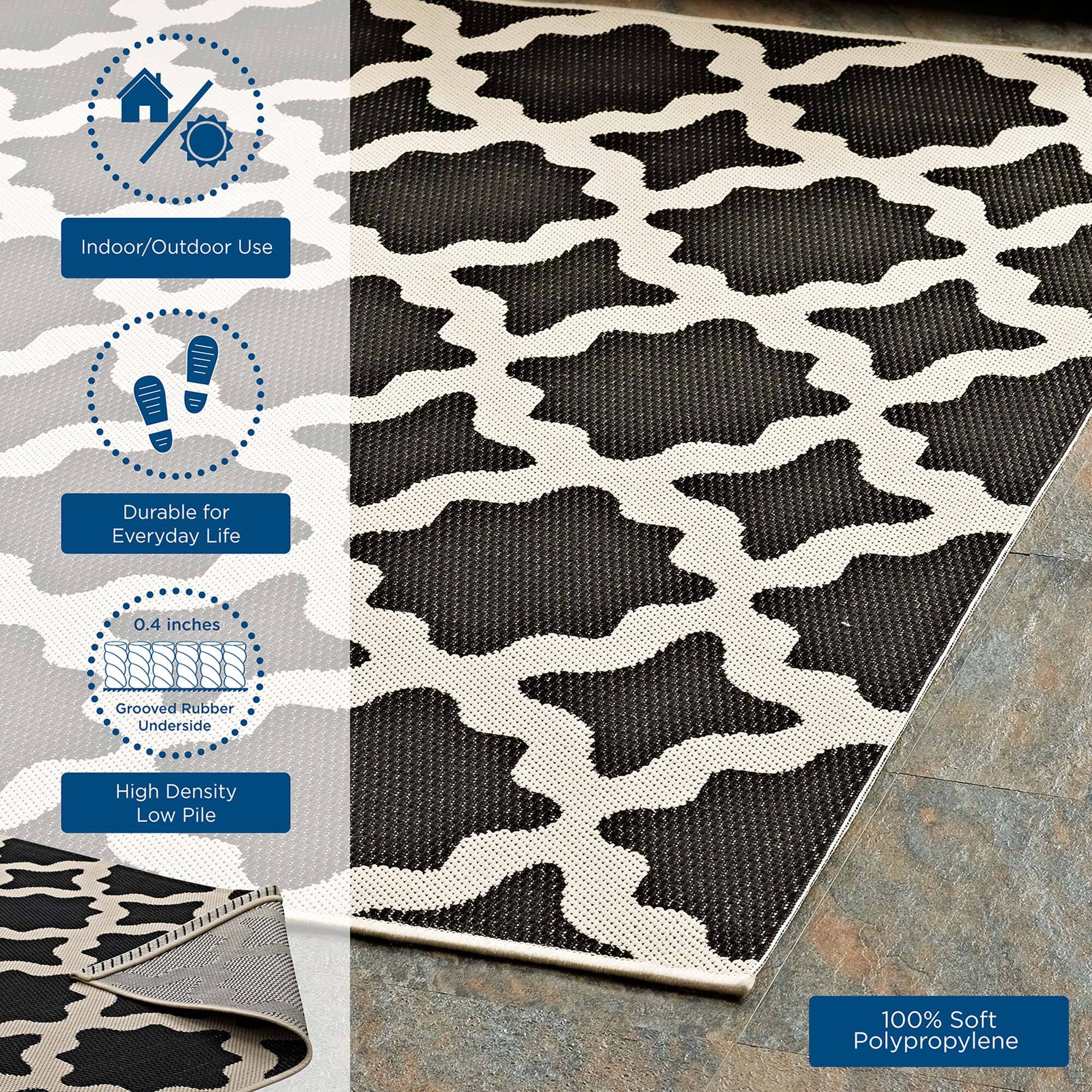 Indoor/Outdoor Use  
Durable for Everyday Life  
0.4 inches Grooved Rubber Underside  
High Density Low Pile  
100% Soft Polypropylene