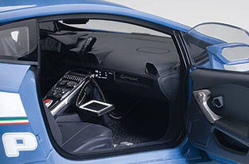 Alt View 2. Autoart - Lamborghini Huracan LP610 Police Car 1/18 Model Car by Autoart.
