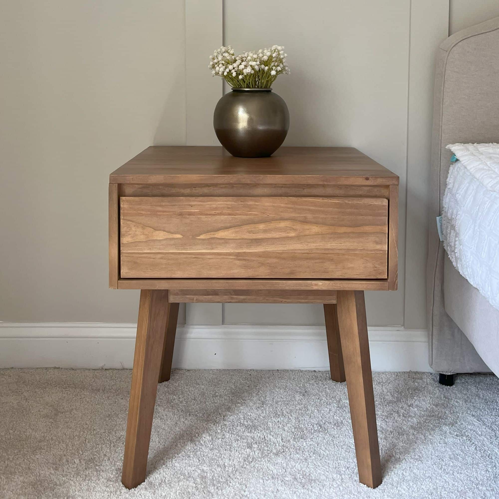 Plank+Beam - Scandinavian Nightstand with 1 Drawer - Pecan