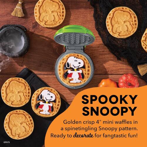CPNTS SPOOKY SNOOPY  
Golden crisp 4" mini waffles in a spinetingling Snoopy pattern. Ready to decorate for fangtastic fun!