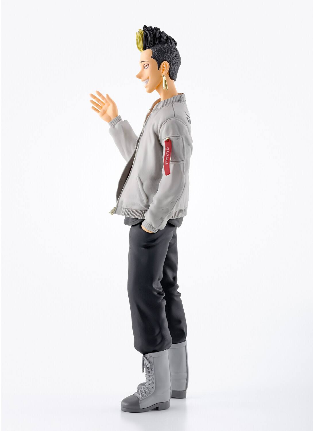 Alt View 3. PopMarket - BanPresto - Tokyo Revengers - Shuji Hanma Statue   - Collectibles - Multicolor.