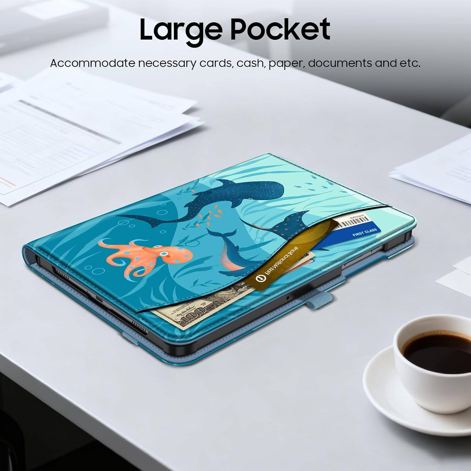 Large Pocket  
Accommodate necessary cards, cash, paper, documents and etc.