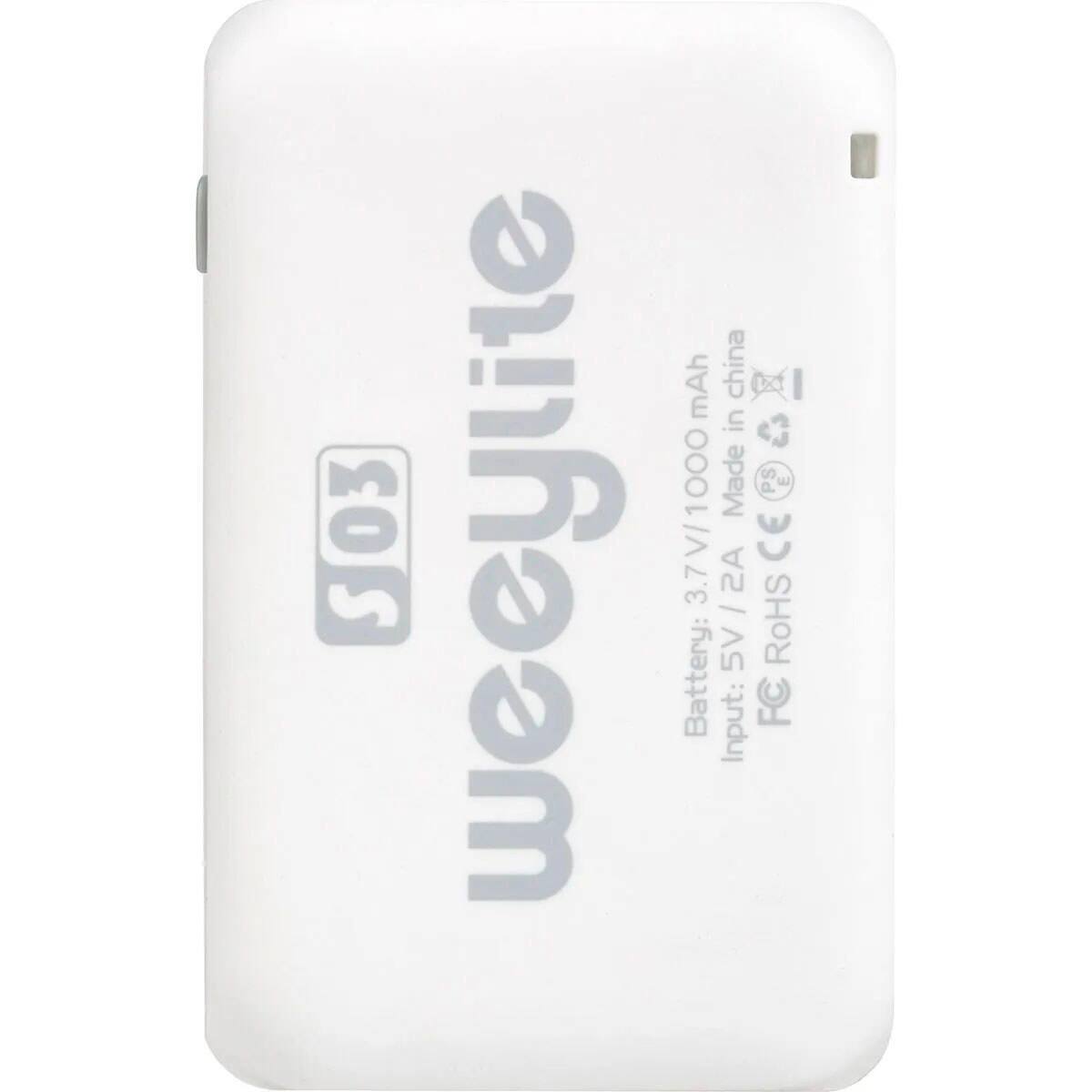 weeylite

S03

Battery: 3.7V/1000 mAh Made in China

Input: 5V / 2A

FC RoHS

CE