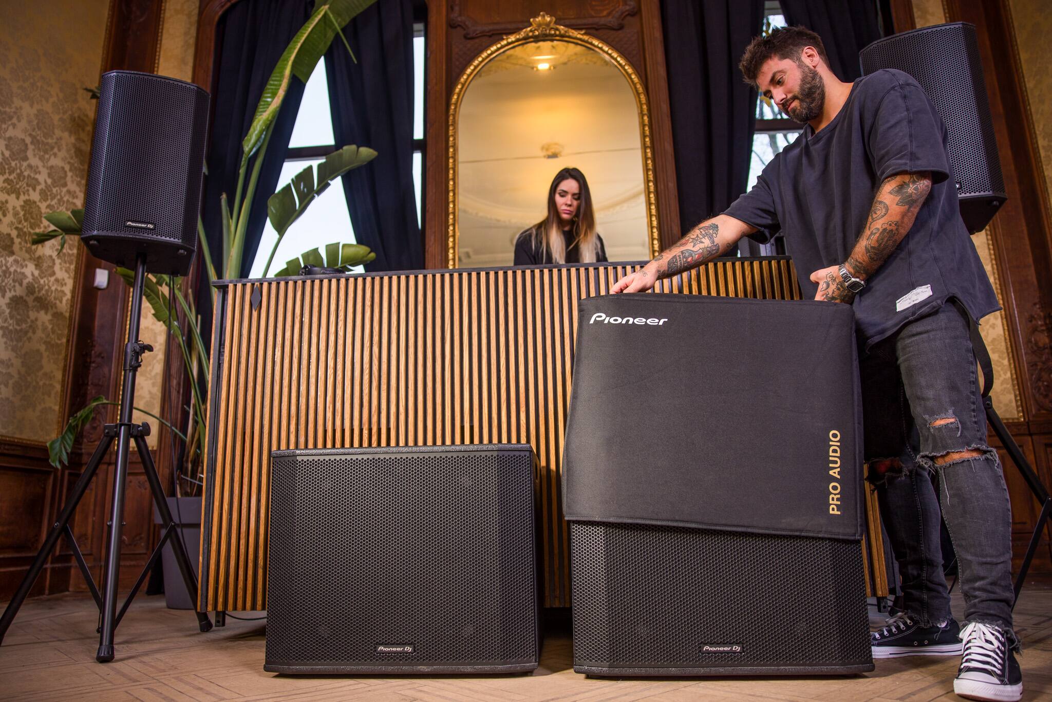 - Pioneer AUDIO PRO