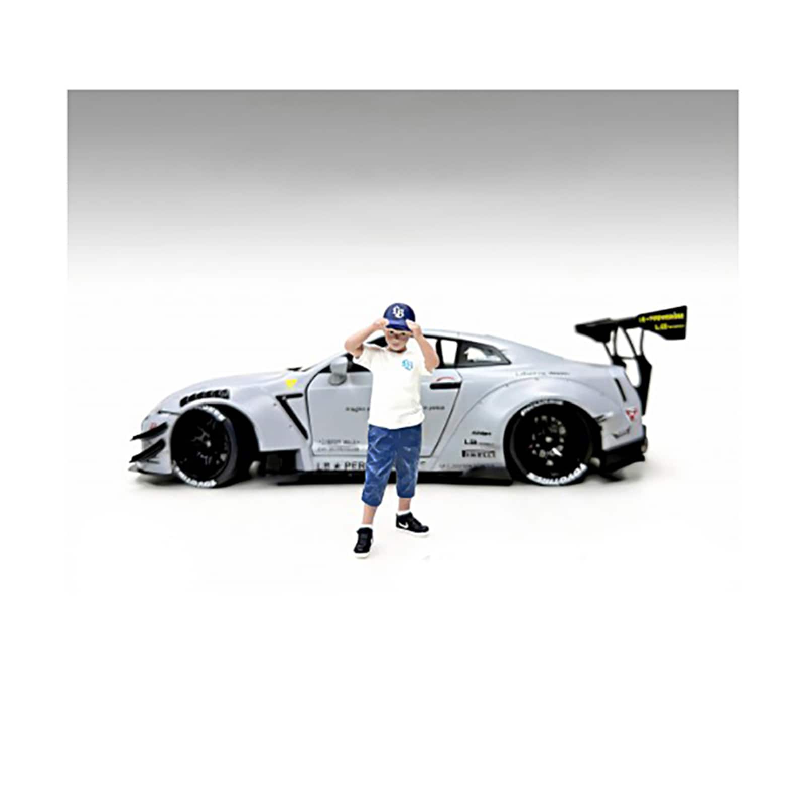 "LB Nation" Figure #6 for 1/24 Scale Models by American Diorama