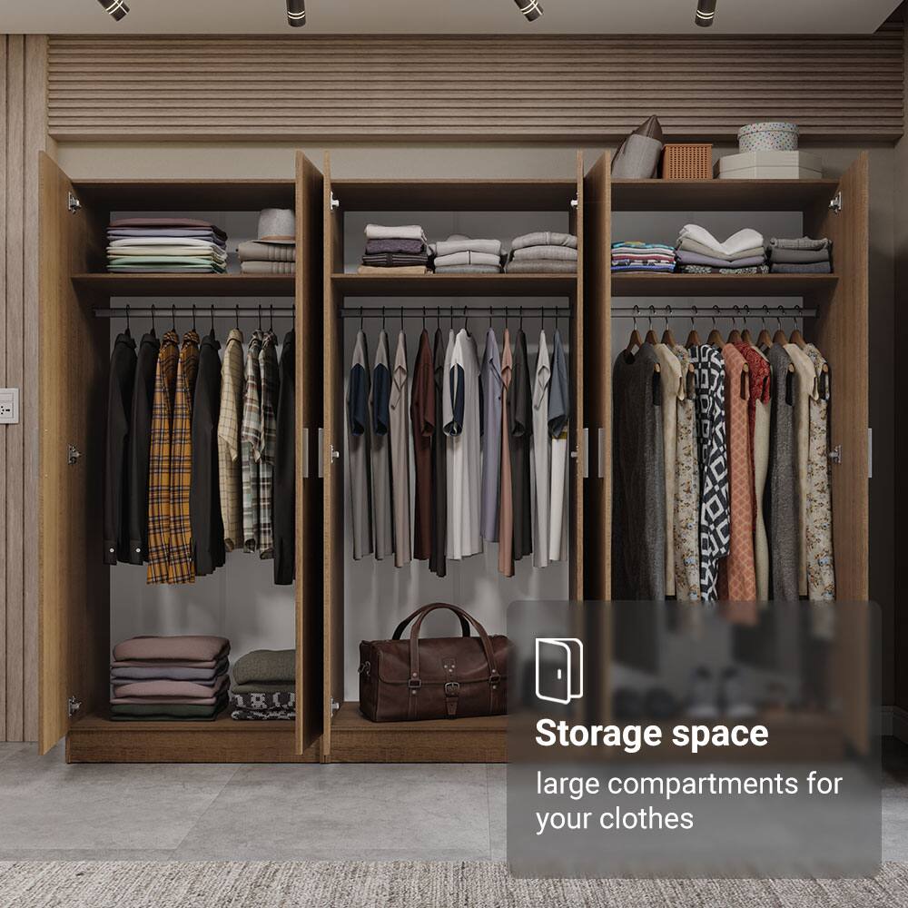 Storage space  
large compartments for your clothes