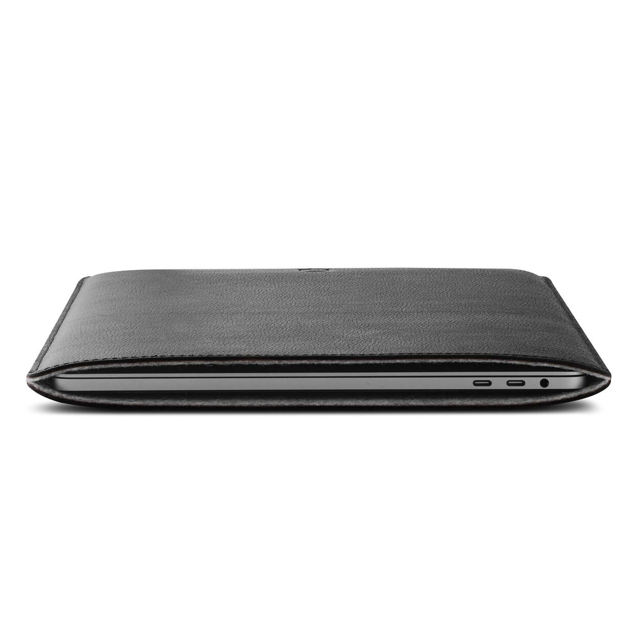 Back. Woolnut - Woolnut Leather Sleeve for 15-inch MacBook Pro|Full-grain leather - , - Black.