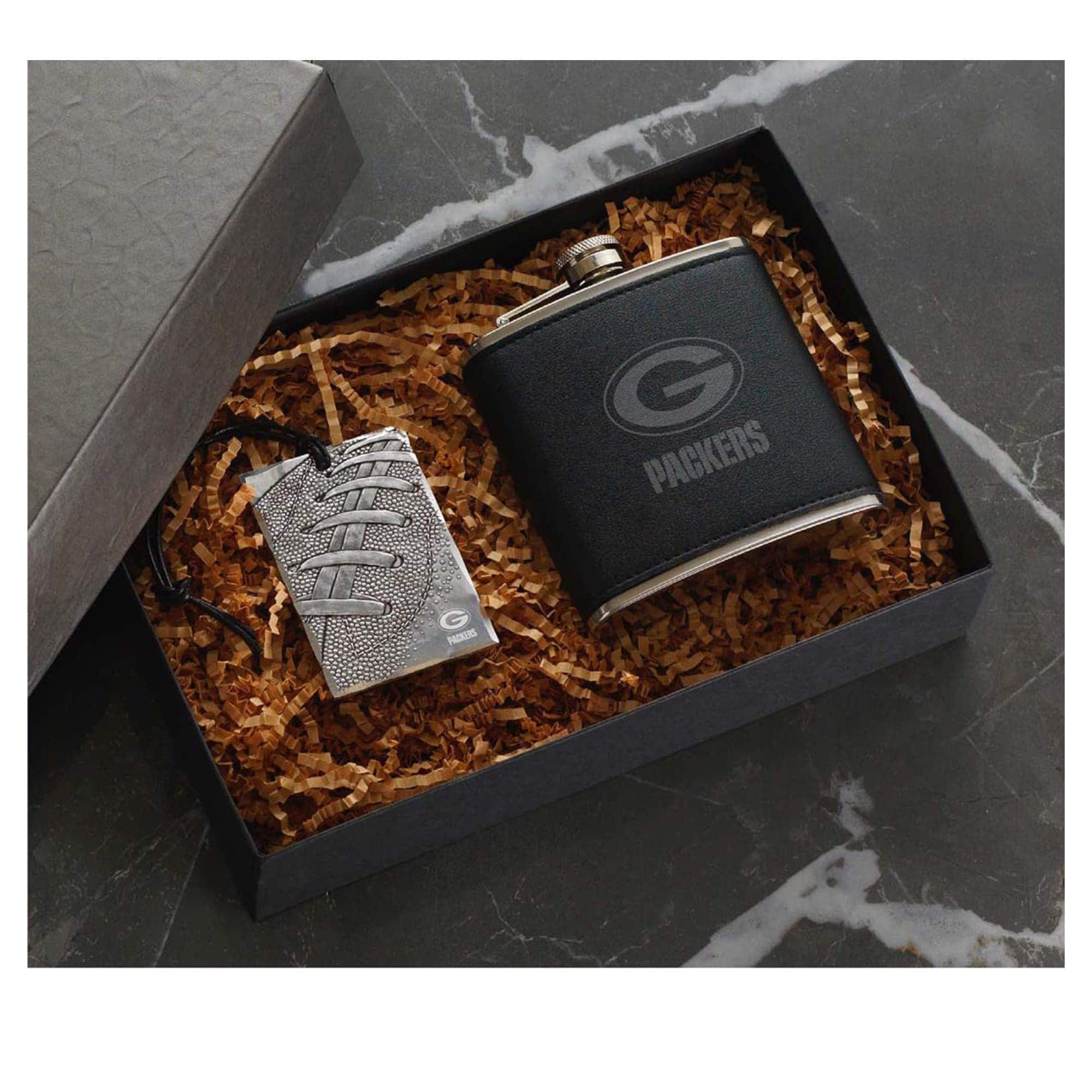 Wendell August Forge - Green Bay Packers 5oz.Traveler Flask & Bag Tag Gift Set - Silver price history on PriceWatchPro