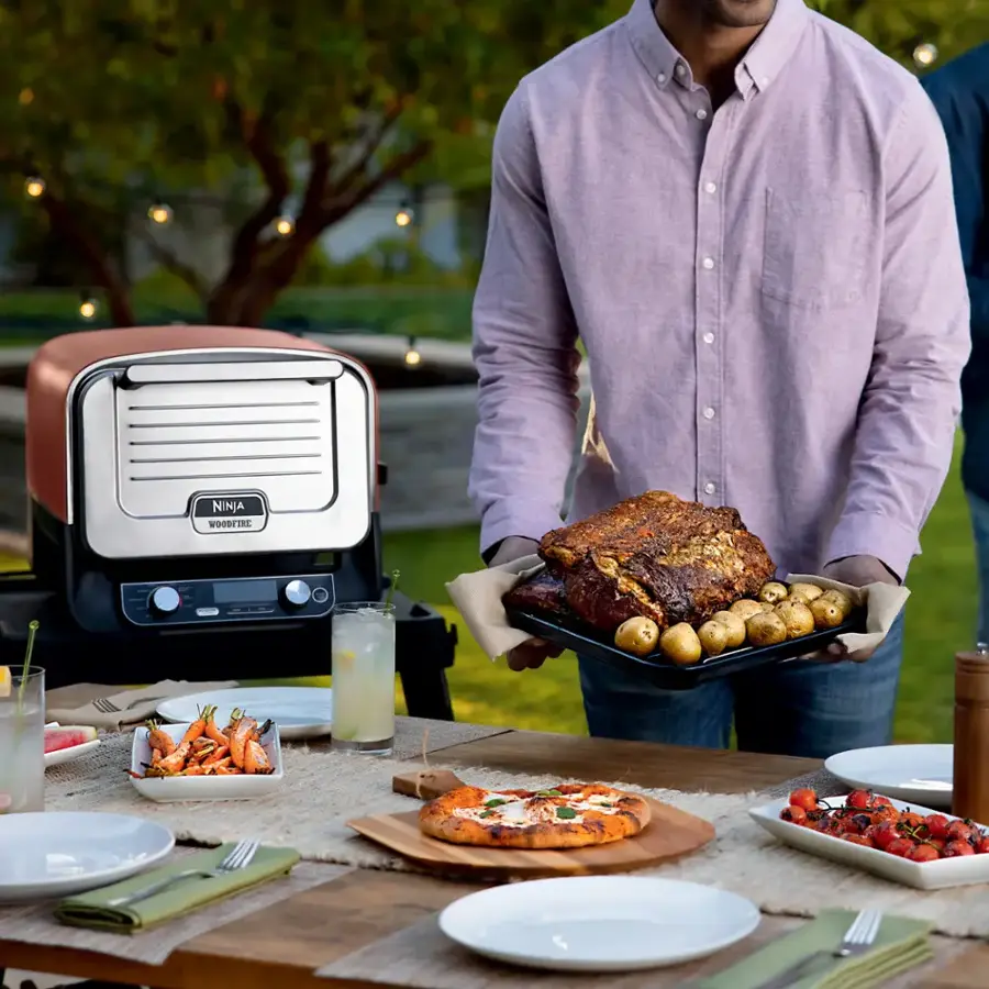 Alt View 24. Ninja - Woodfire Pizza Oven, 8-in-1 Outdoor Oven, 5 Pizza Settings, 700°F, Smoker, Woodfire Technology, Electric - Terracotta Red.