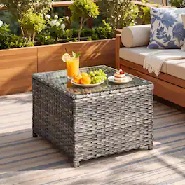 Ovios - Patio Coffee Table Wicker Rattan Style Outdoor Table with Glass Top - Gray
