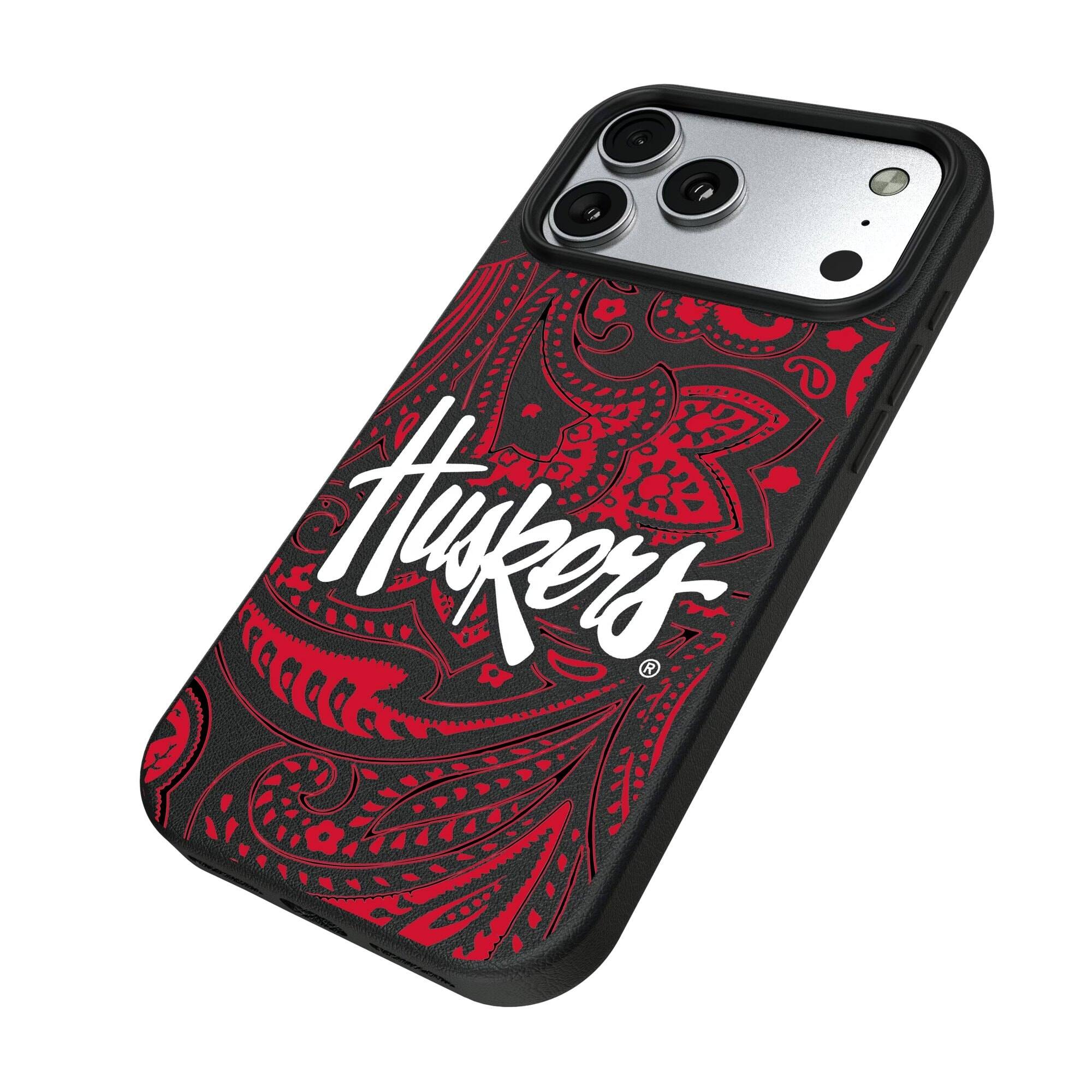 Alt View 1. Keyscaper - Nebraska Huskers Paisley iPhone Magnetic Bump Case - 16 Pro - Black.