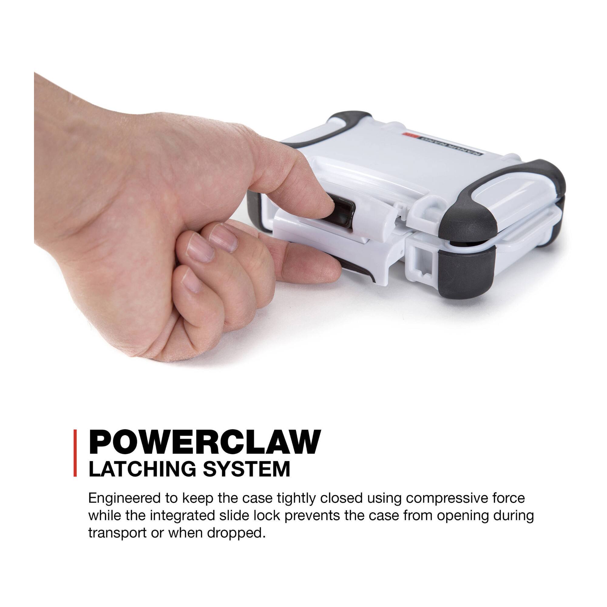 POWERCLAW LATCHING SYSTEM  
Engineered to keep the case tightly closed using compressive force while the integrated slide lock prevents the case from opening during transport or when dropped.