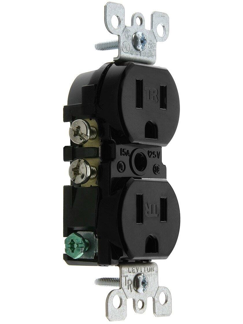 W 25 R  
15A  
125V  
LEVITUM TR pop